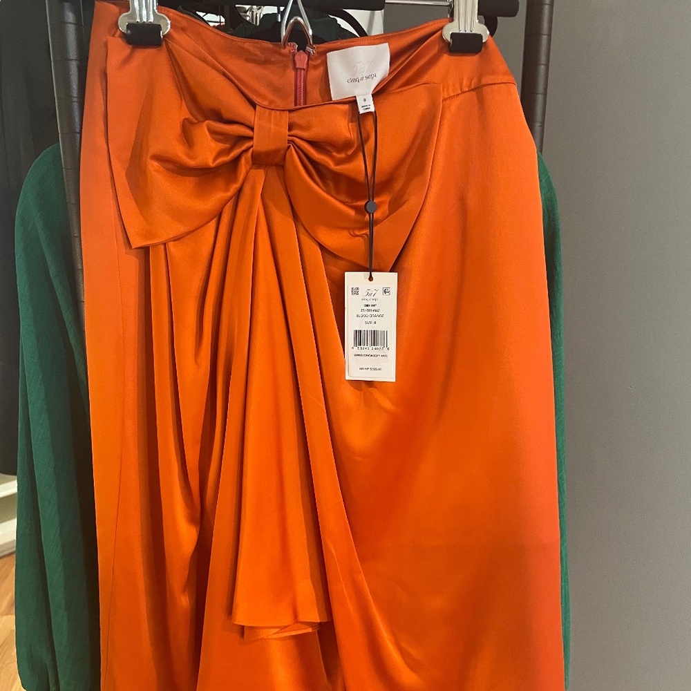 NWT Cinq a Sept Silk Skirt Emma Bow Sz 8